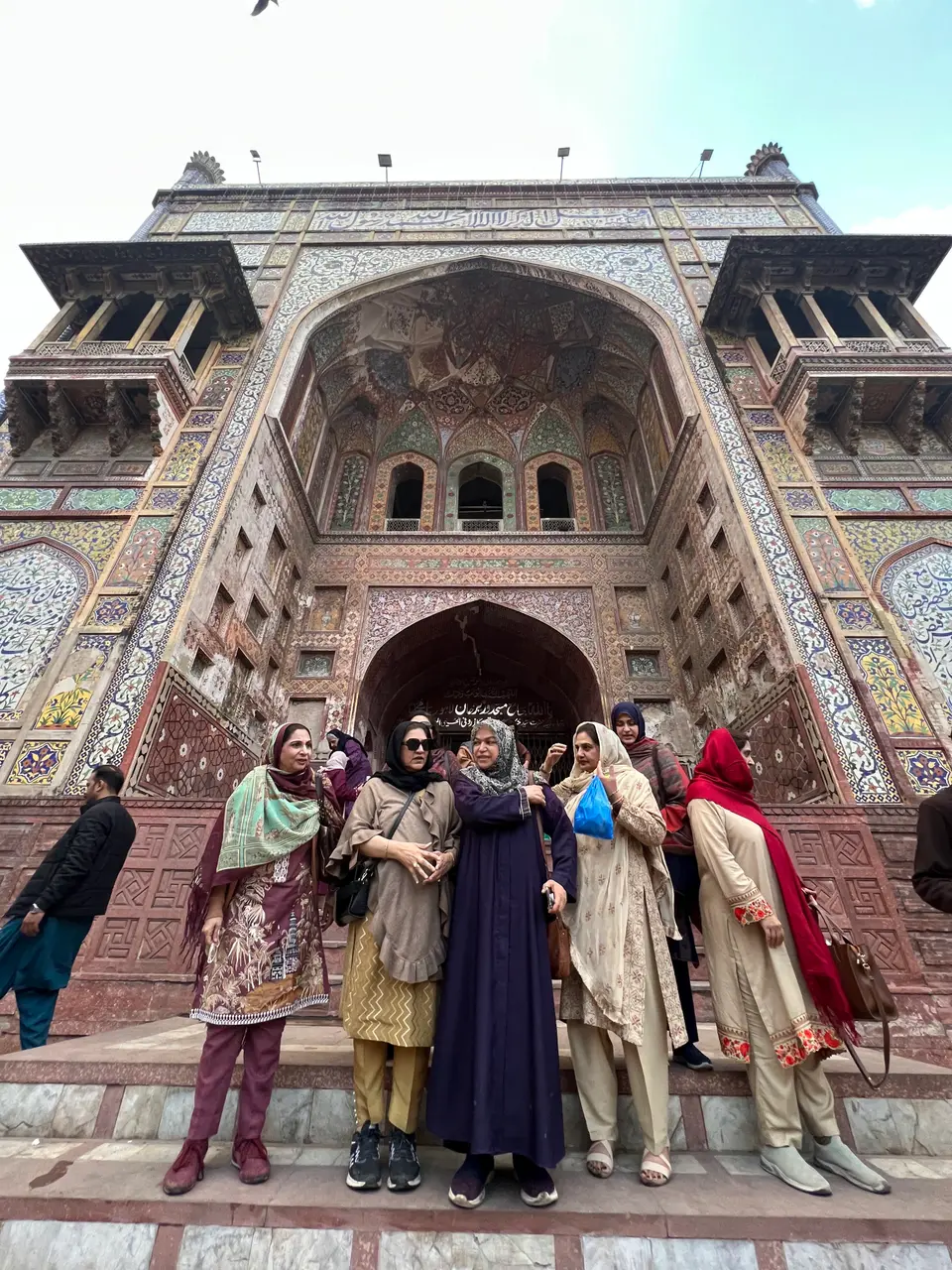 Shahi Lahore, December edition